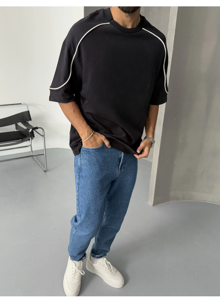 Black '' Piping '' Oversize T-shirt