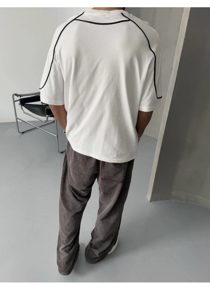 White ''Piping'' Oversize T-shirt