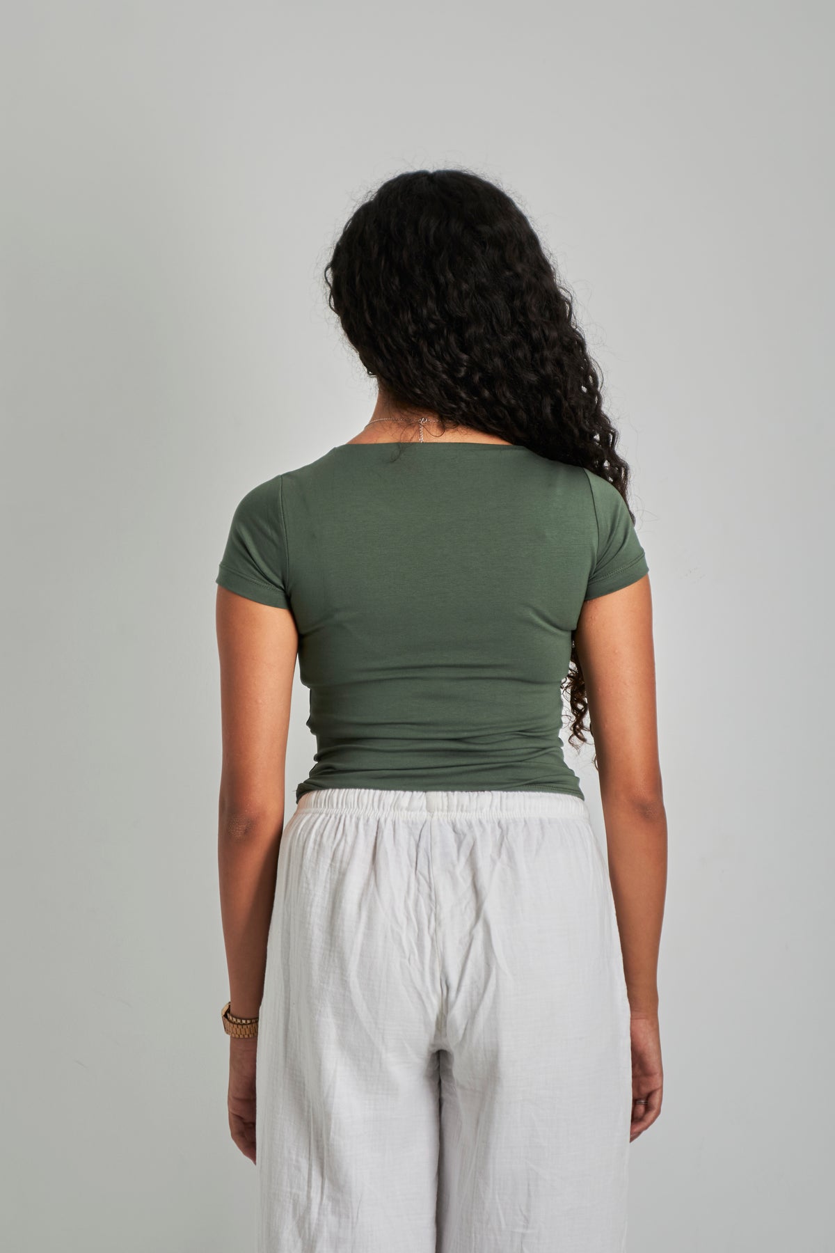 Army Green Round Neck Cotton Basic Top – Double Layered |