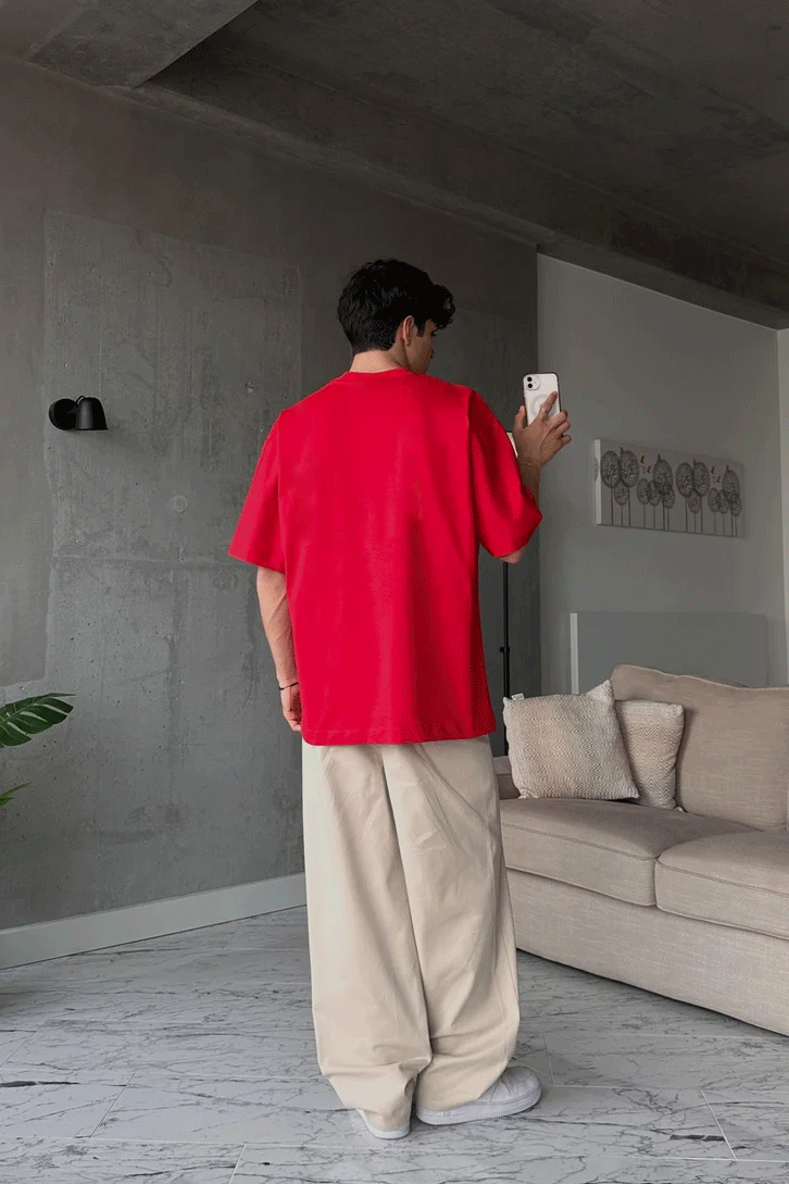 Red Oversized T-shirt '' Basic ''