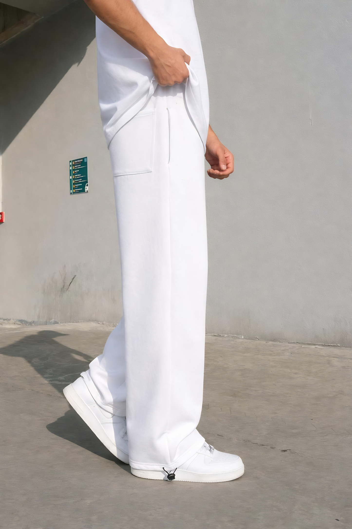 White FlexiStyle Sweatpant