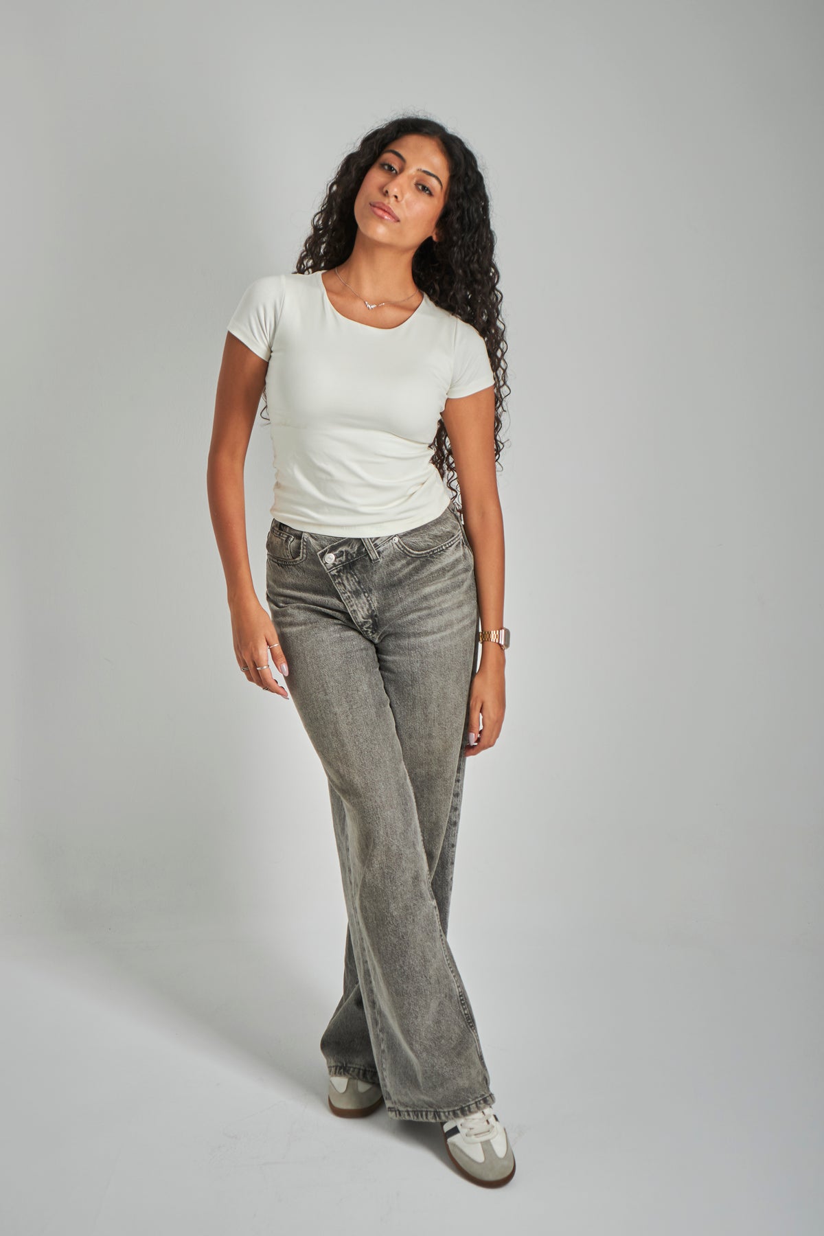 White U -Shaped Neck Cotton Basic Top – Double Layered |