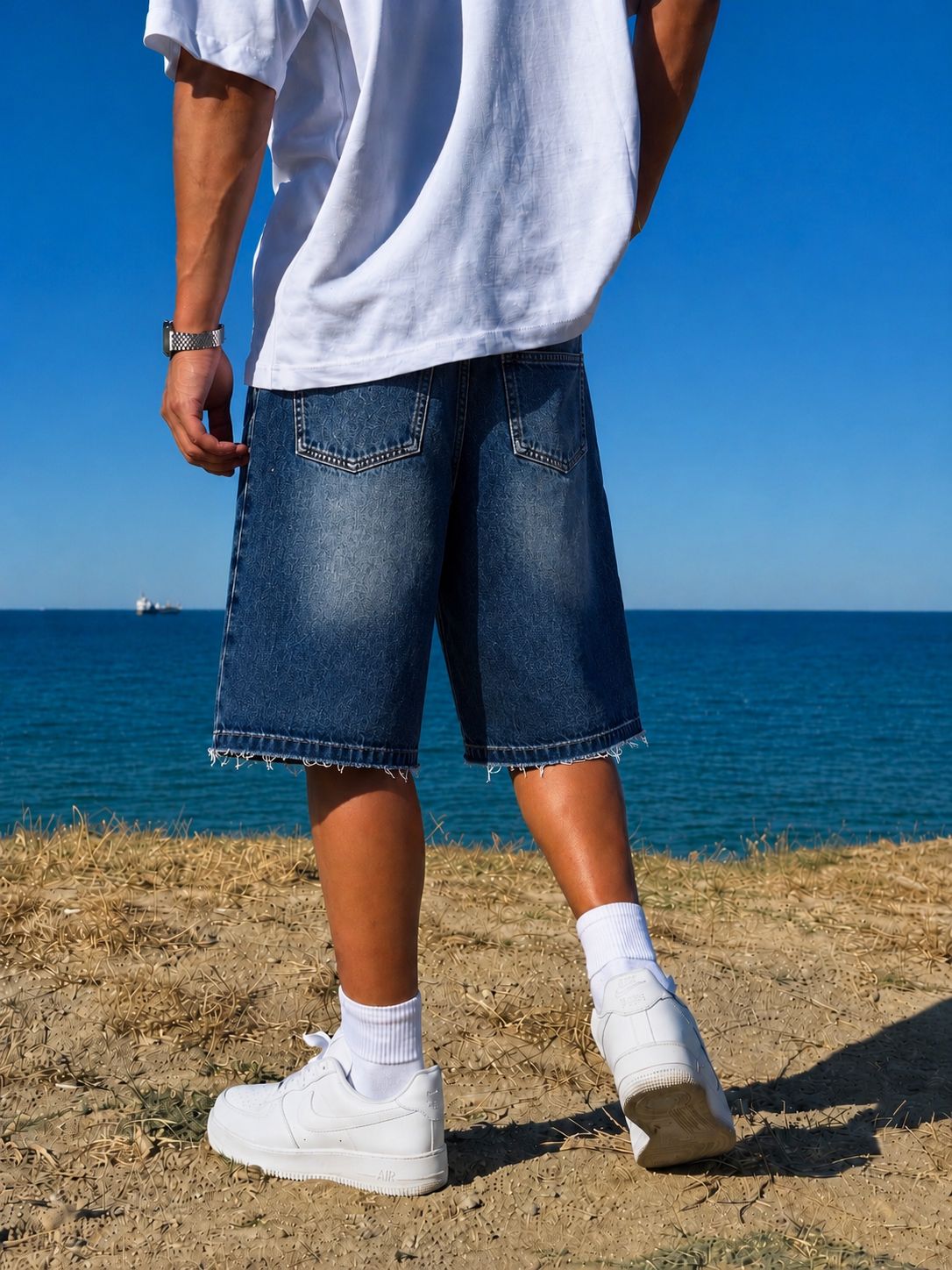 Vintage Blue Washed Unfinished Denim Short