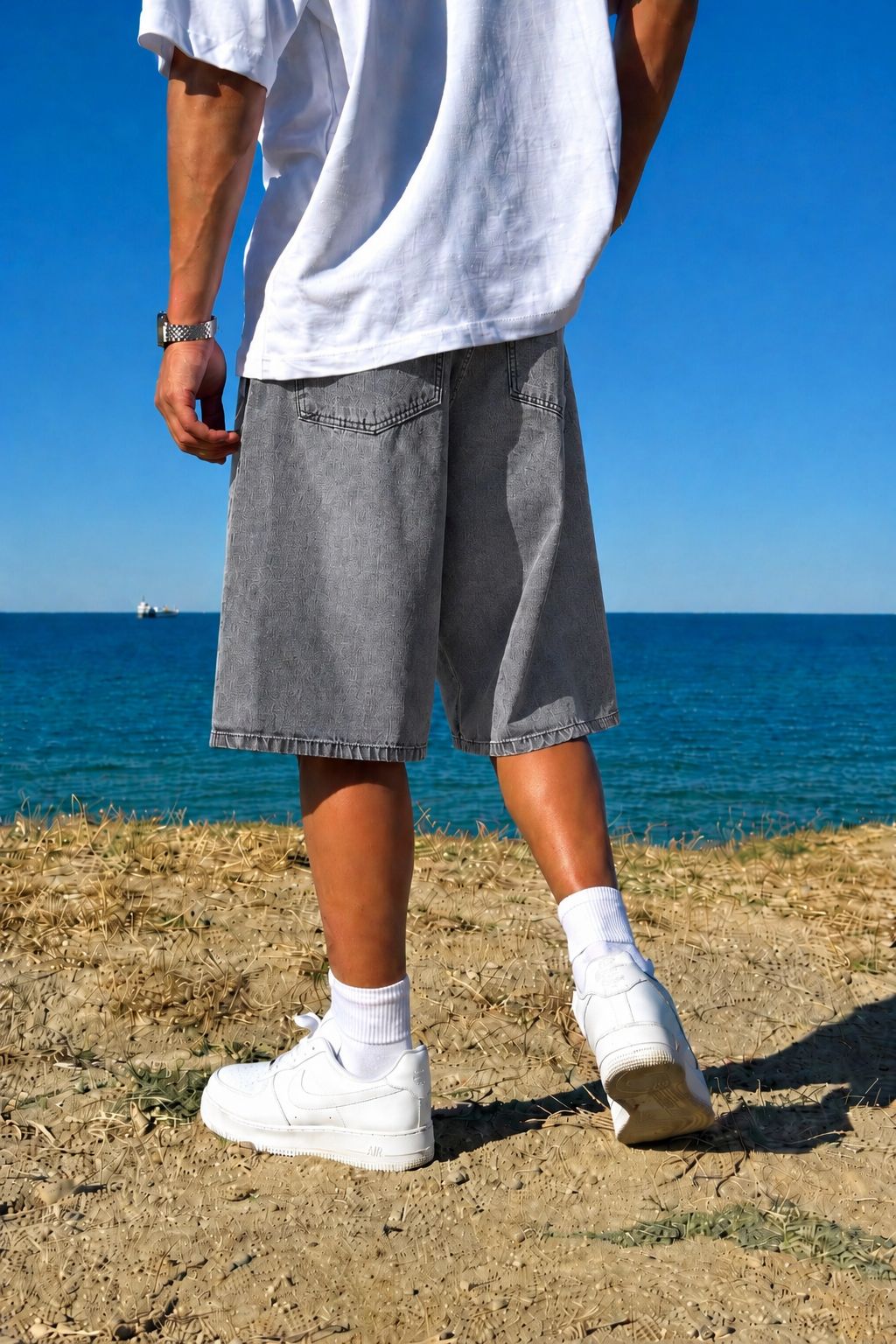 Dark Gray Washed Baggy Denim Short