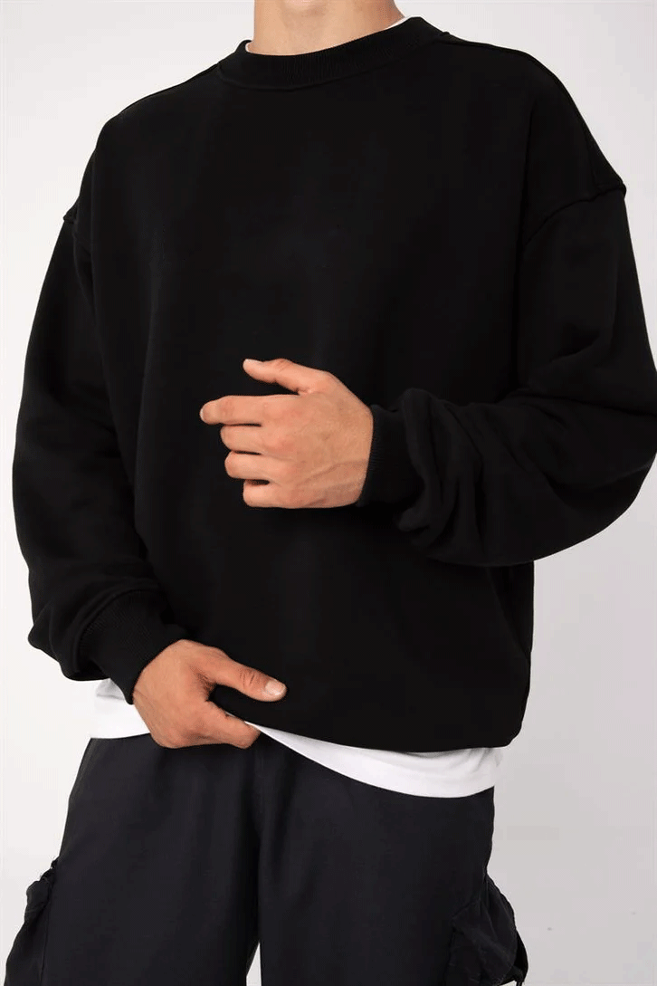 Black Basic Oversized Crew Neck Sweater
