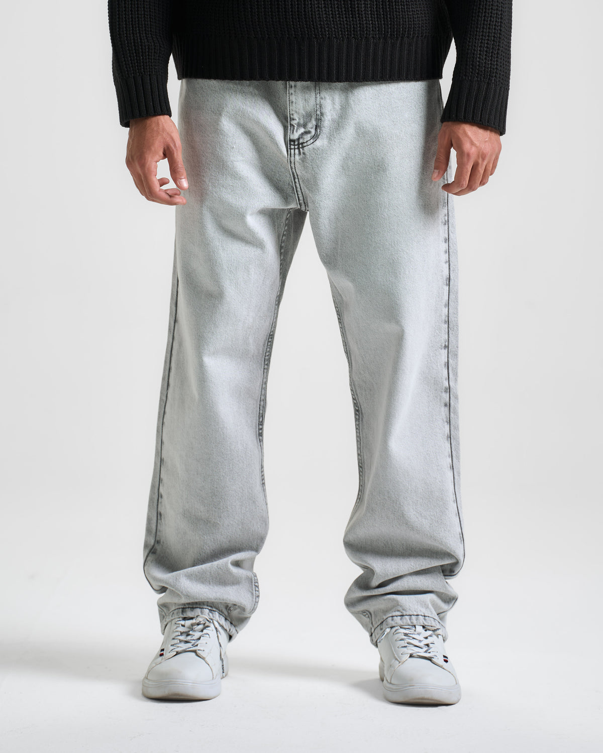 Light Grey Washed Baggy Fit Denim 03