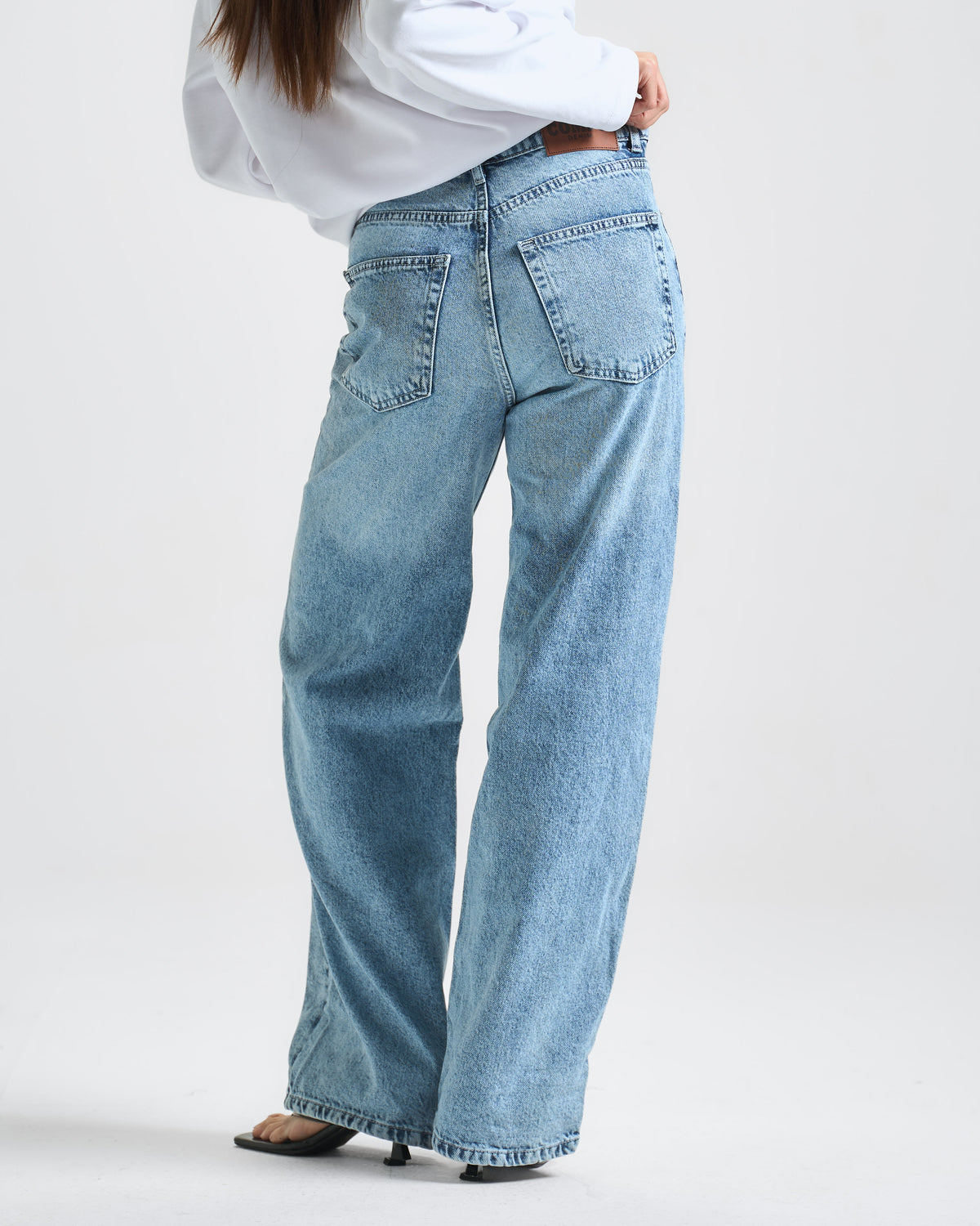 Light Blue High Rise Fit Jeans