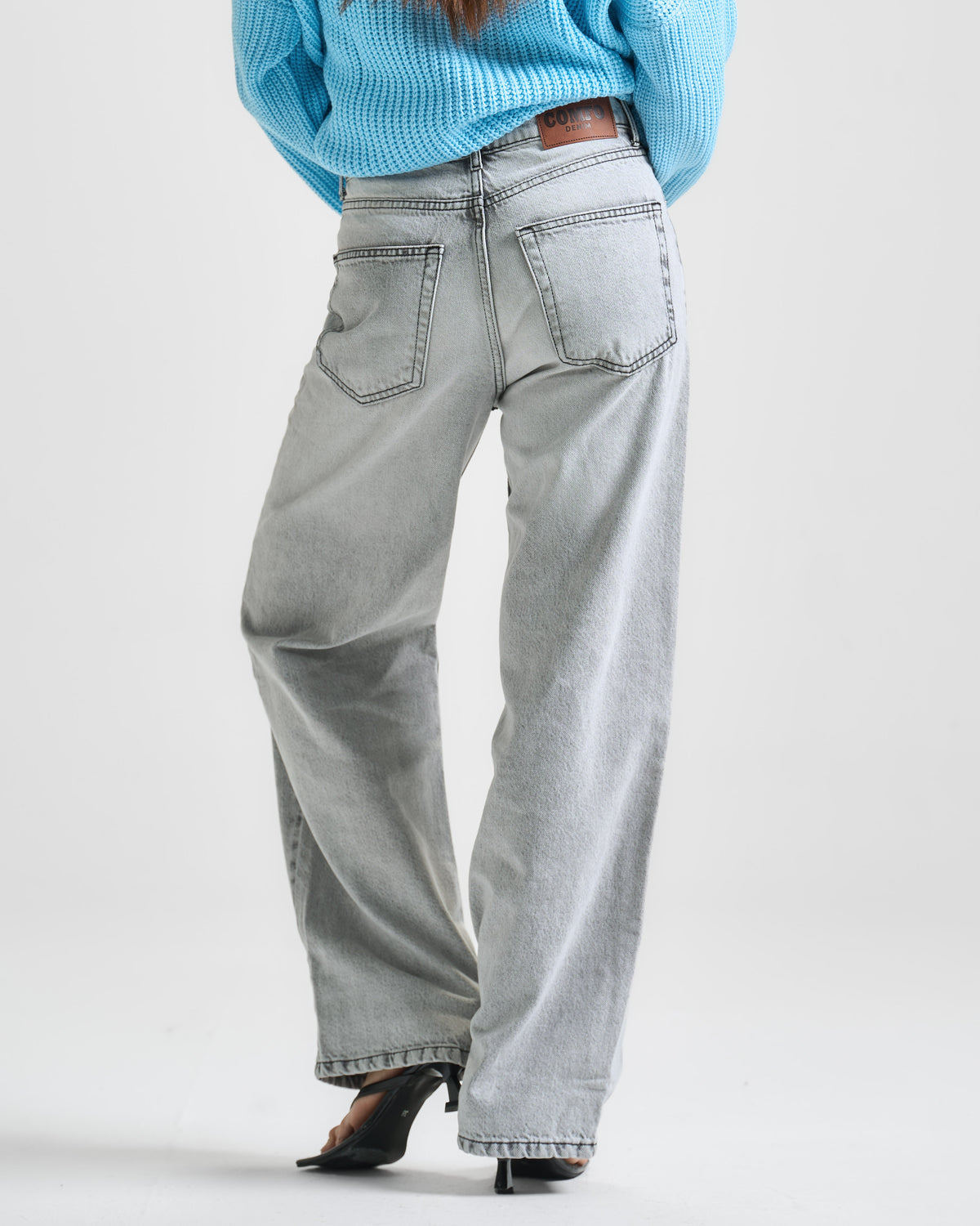 Light Gray High Rise Fit Jeans