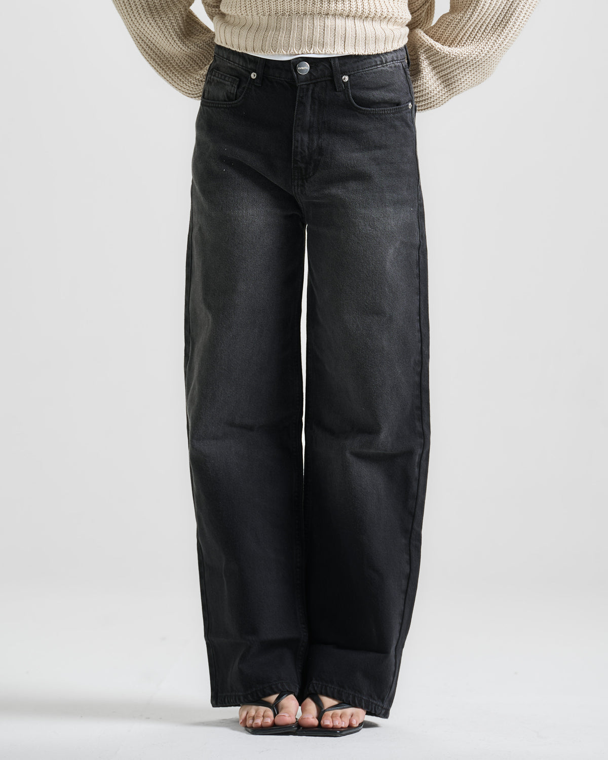 Black High Rise Fit Jeans