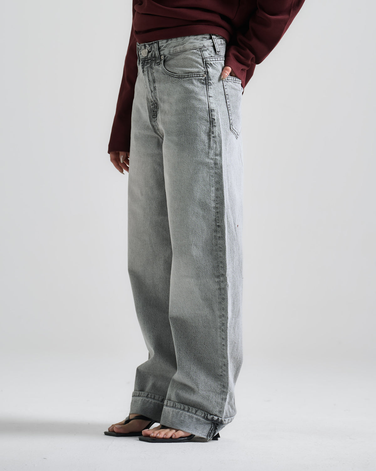 Mid gray Inverted Baggy Jeans