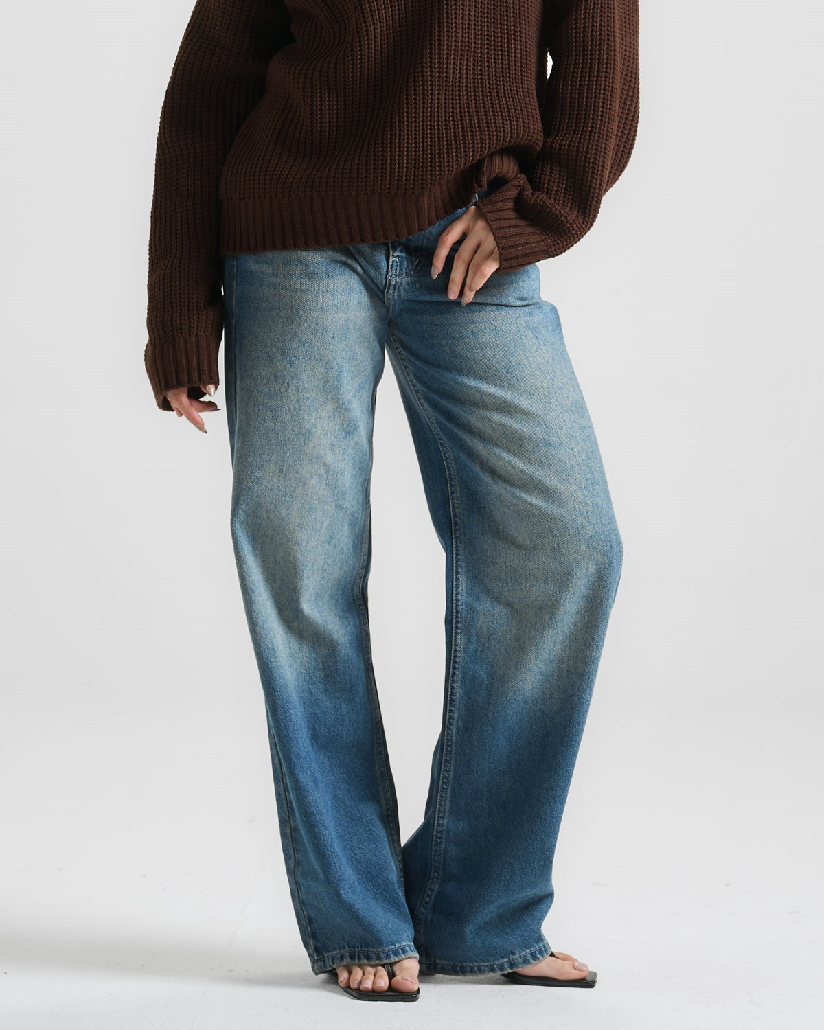 Vintage Blue High Rise Fit Jeans
