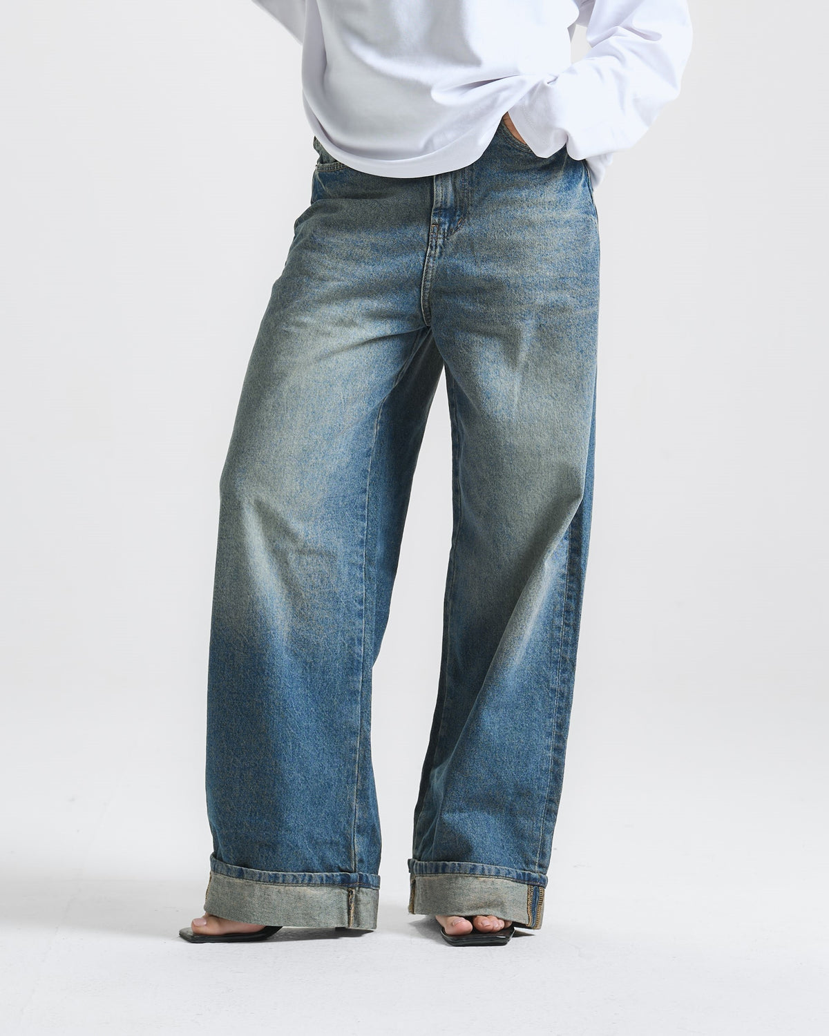 Vintage Blue Inverted Baggy Jeans