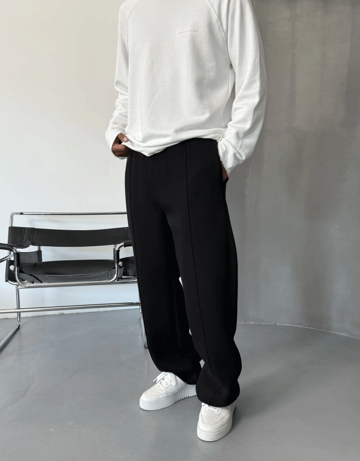 Black Lined Winter Sweatpant