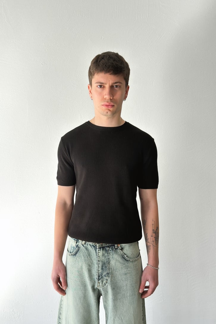 Black Premium Ribbed Knit Tee