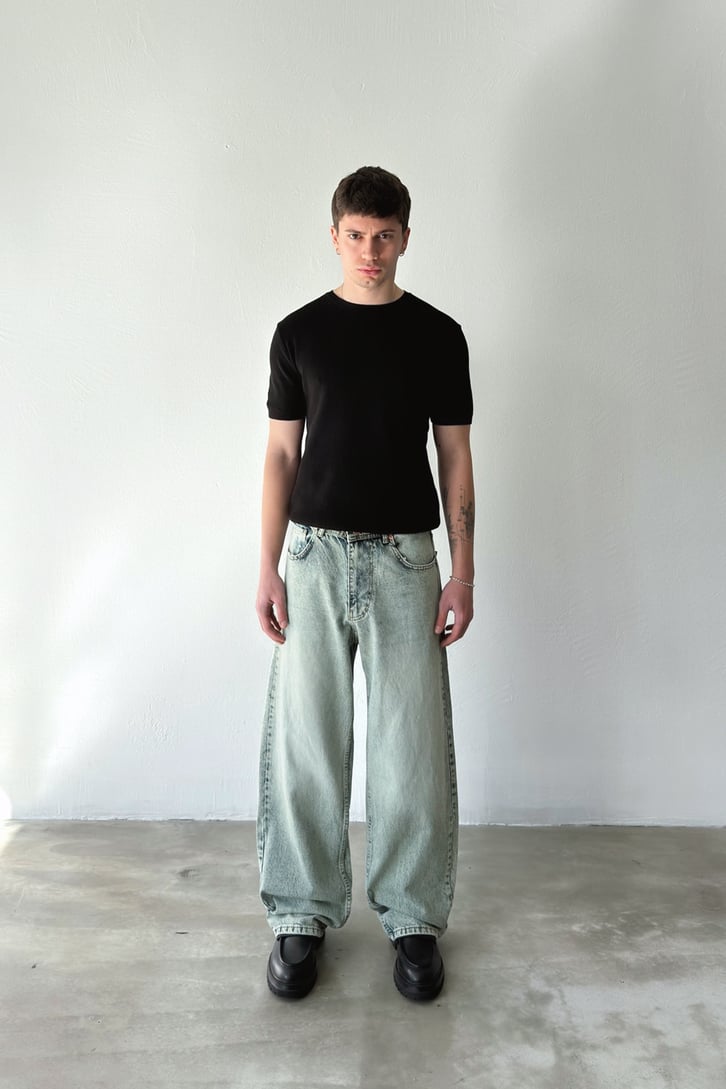 Black Premium Ribbed Knit Tee